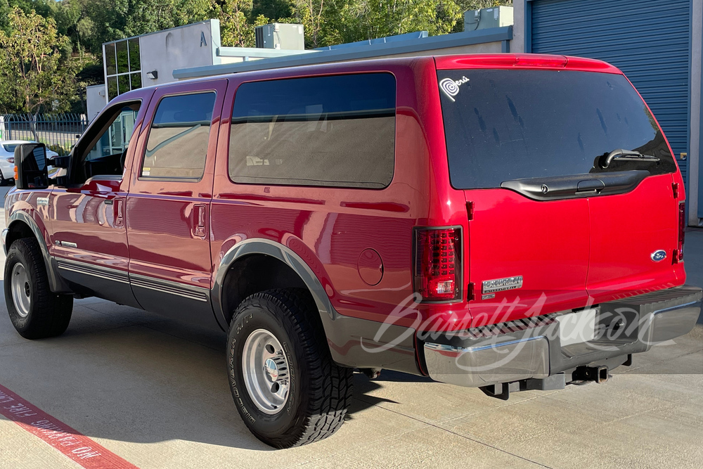 2001 FORD EXCURSION - Rear 3/4 - 257399