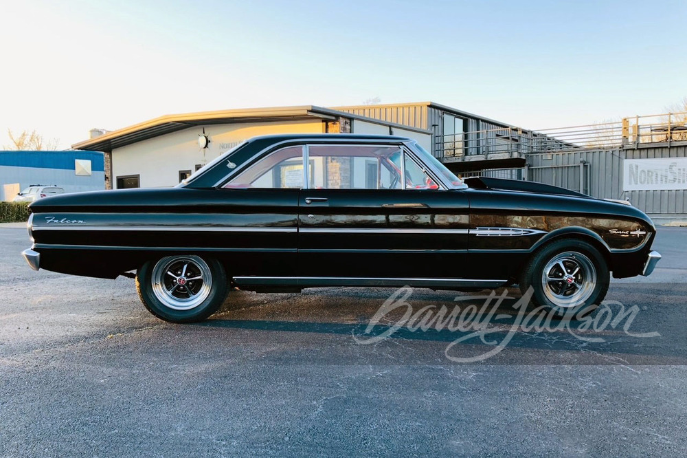 1963 FORD FALCON SPRINT - Side Profile - 257483