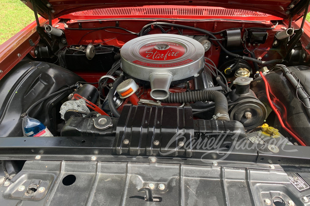 1962 OLDSMOBILE STARFIRE CONVERTIBLE - Engine - 257624
