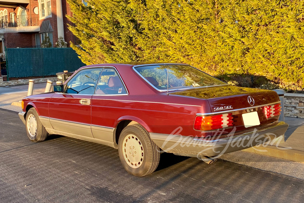 1988 MERCEDES-BENZ 560SEC - Rear 3/4 - 257765