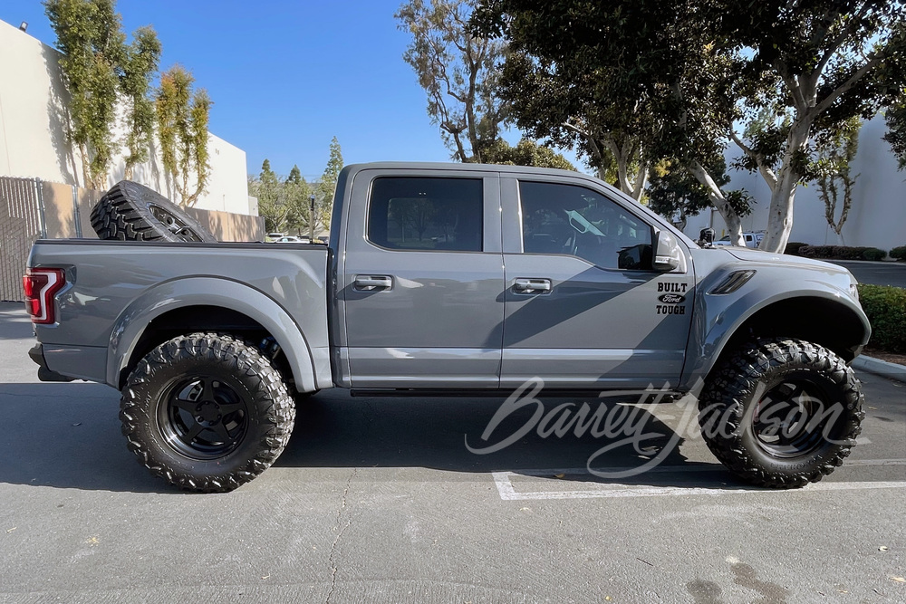 2017 FORD RAPTOR CUSTOM PICKUP - Side Profile - 258501