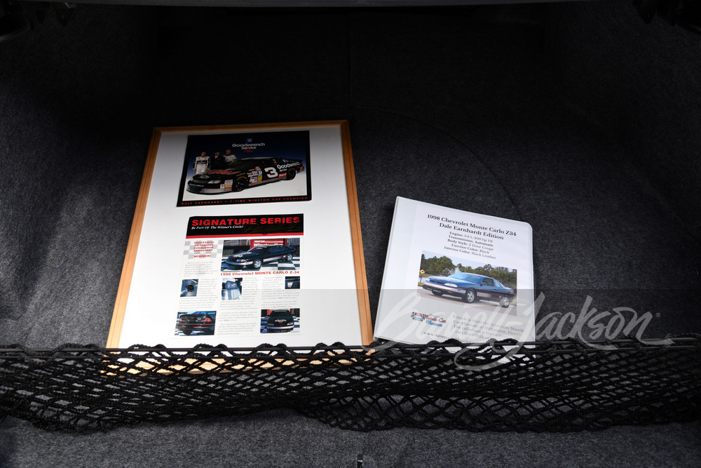 1998 CHEVROLET MONTE CARLO DALE EARNHARDT EDITION - Misc 17 - 258632