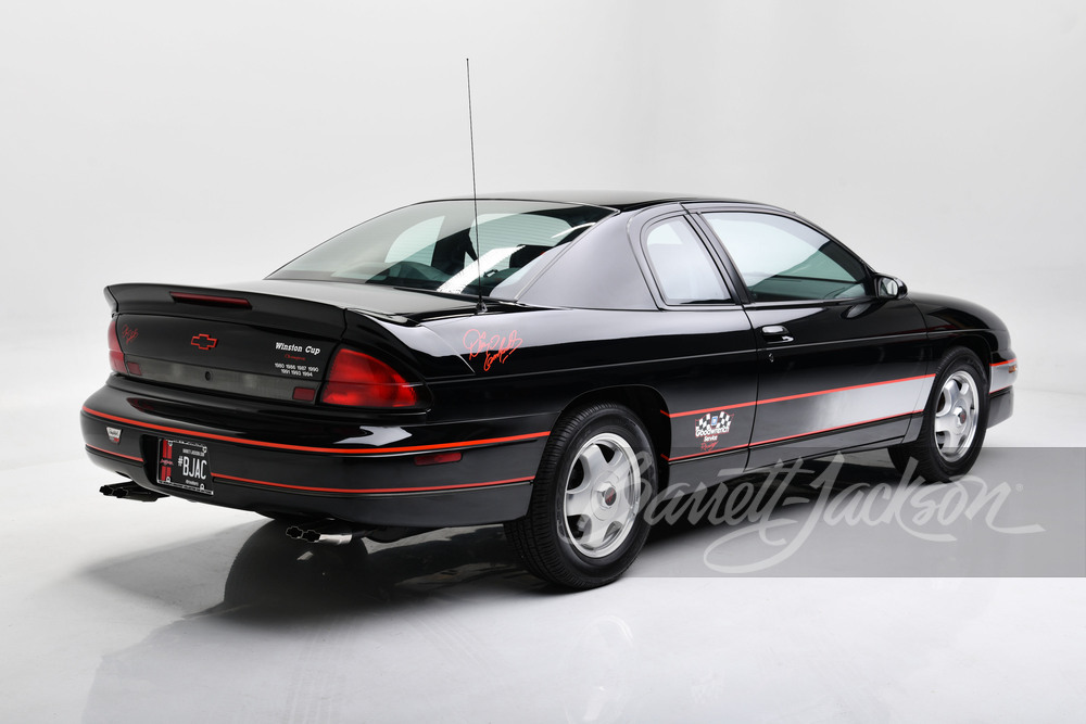 1998 CHEVROLET MONTE CARLO DALE EARNHARDT EDITION - Rear 3/4 - 258632