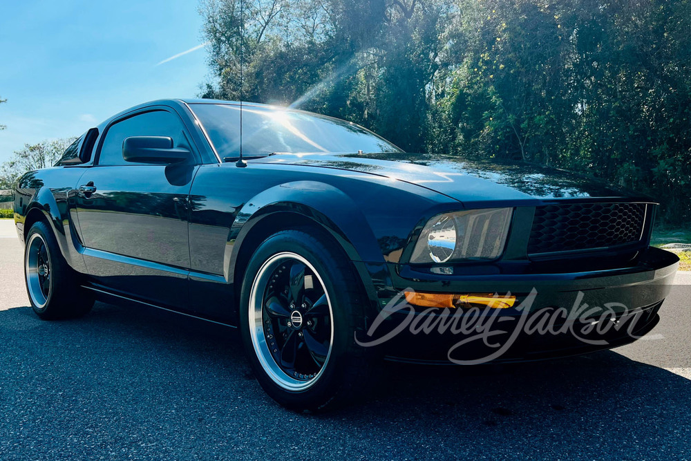 2008 FORD MUSTANG BULLITT - Front 3/4 - 258663