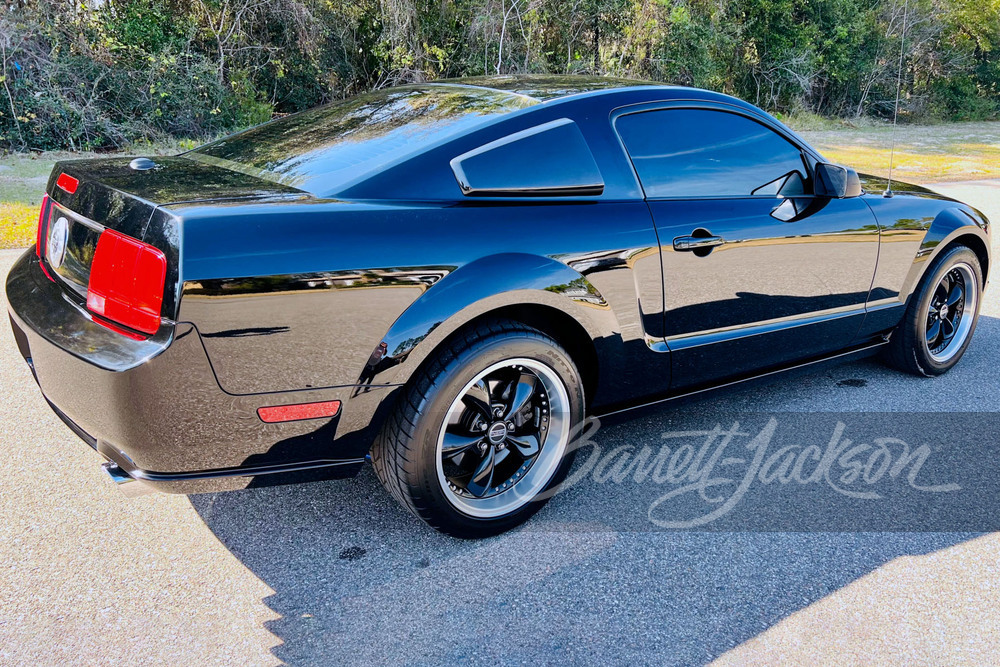 2008 FORD MUSTANG BULLITT - Rear 3/4 - 258663