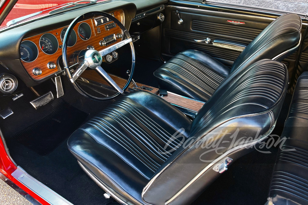 1967 PONTIAC GTO - Interior - 258698