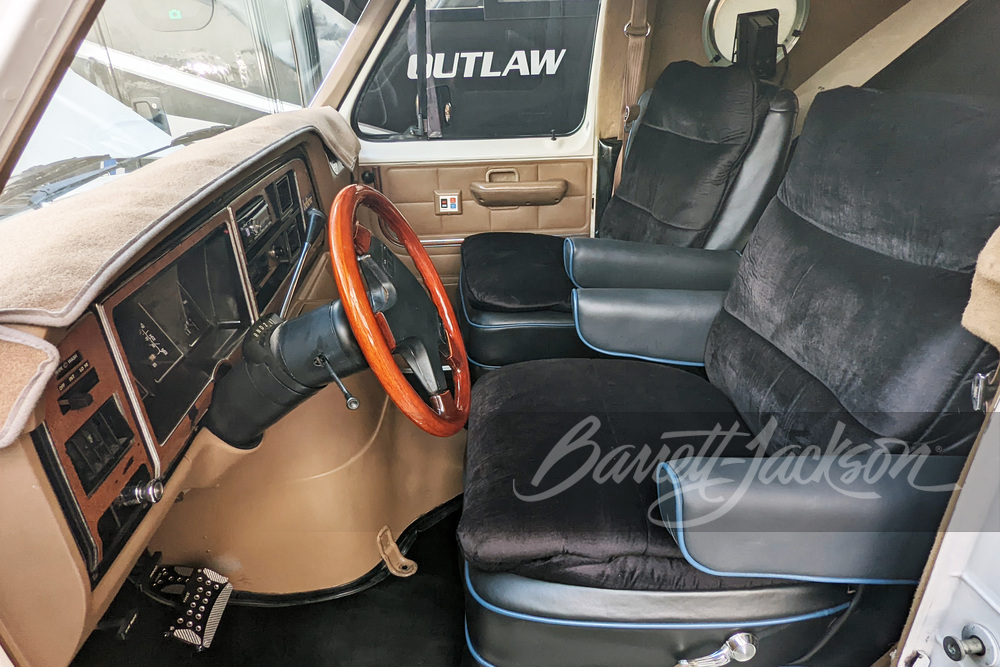 1987 FORD E-350 CUSTOM  VAN "BOATERHOME" - Interior - 258793