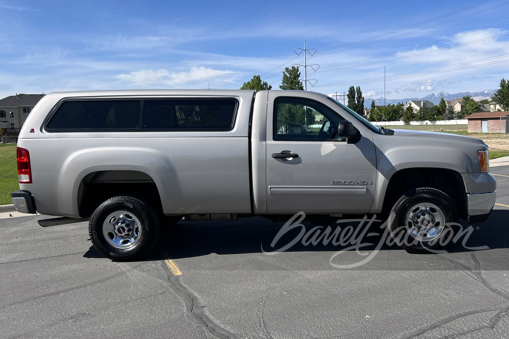 2007 GMC SIERRA 2500 PICKUP - Side Profile - 258920