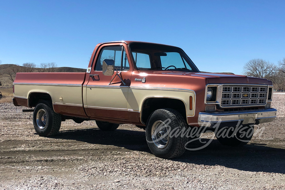 1977 CHEVROLET K10 PICKUP - Front 3/4 - 258994