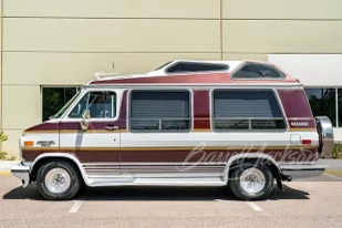 1989 CHEVROLET G20 CONVERSION VAN - Side Profile - 259103