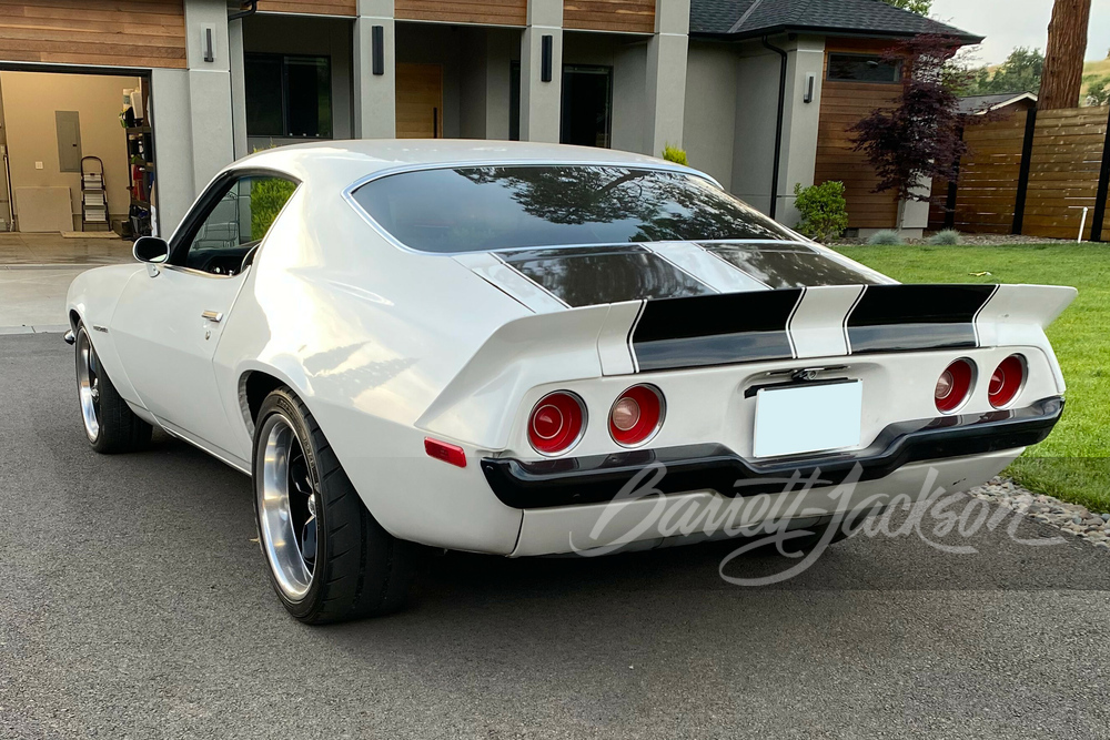 1972 CHEVROLET CAMARO RS CUSTOM COUPE - Rear 3/4 - 259177