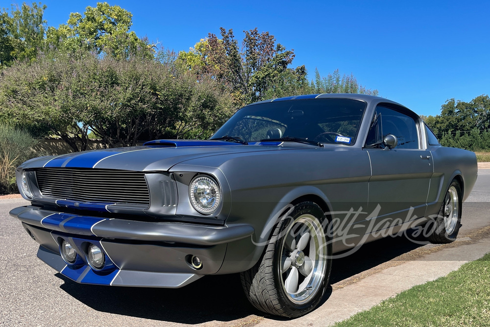 1965 FORD MUSTANG CUSTOM FASTBACK - Front 3/4 - 259194