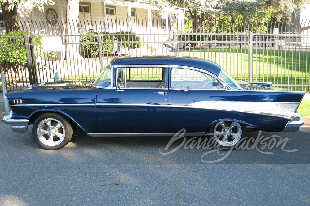 1957 CHEVROLET BEL AIR CUSTOM HARDTOP - Side Profile - 259221