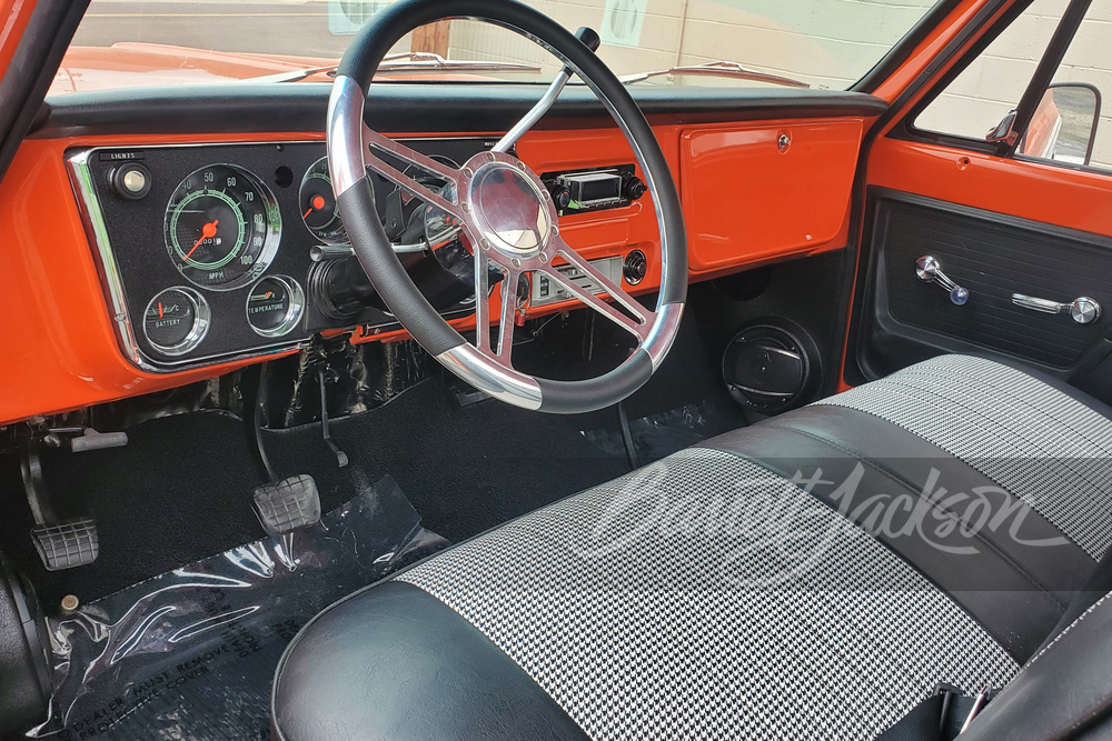 1972 CHEVROLET K10 CUSTOM PICKUP - Interior - 259228