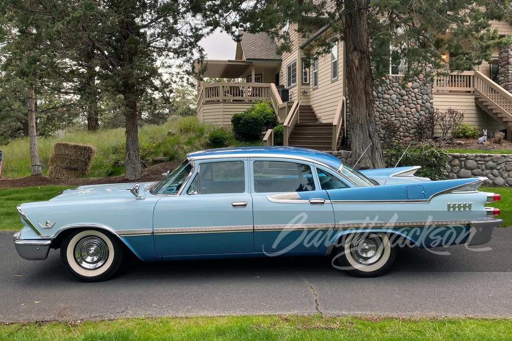 1959 DODGE  CUSTOM ROYAL 4-DOOR SEDAN - Side Profile - 259311