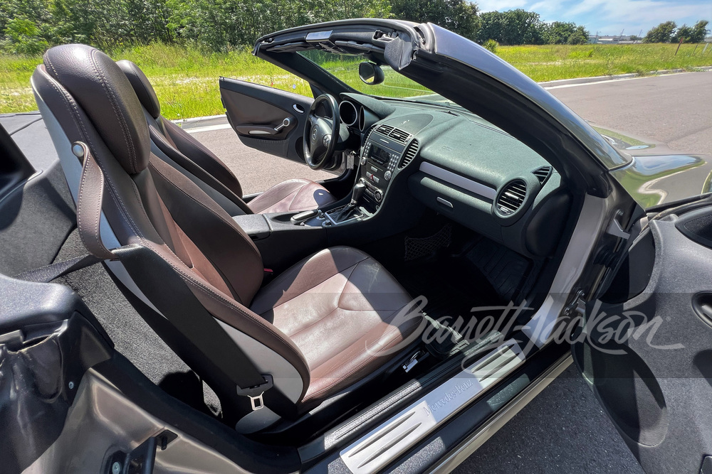 2005 MERCEDES-BENZ SLK350 LAUNCH EDITION ROADSTER - Misc 3 - 259498
