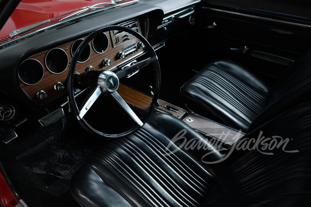 1967 PONTIAC GTO - Interior - 260075