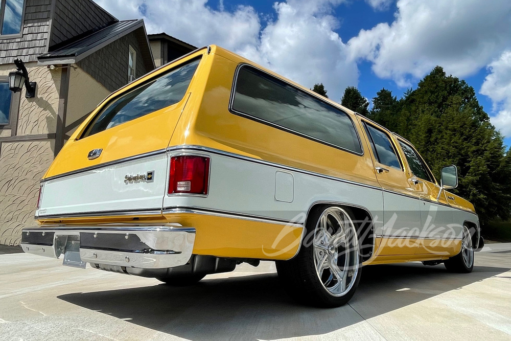 1979 CHEVROLET SUBURBAN CUSTOM SUV - Rear 3/4 - 260177