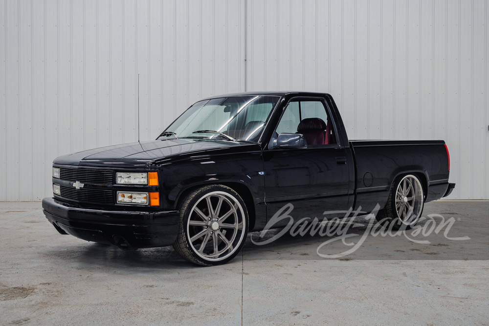 1993 CHEVROLET C1500 CUSTOM PICKUP - Front 3/4 - 260210