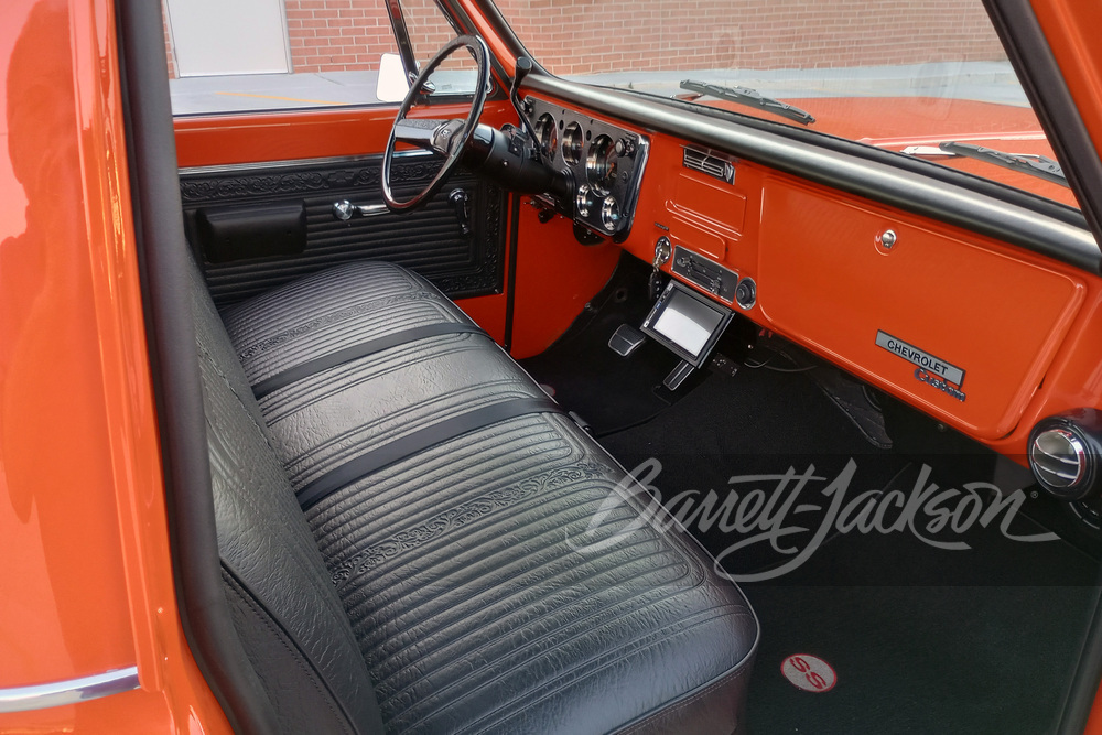 1969 CHEVROLET C10 CUSTOM PICKUP - Interior - 260251