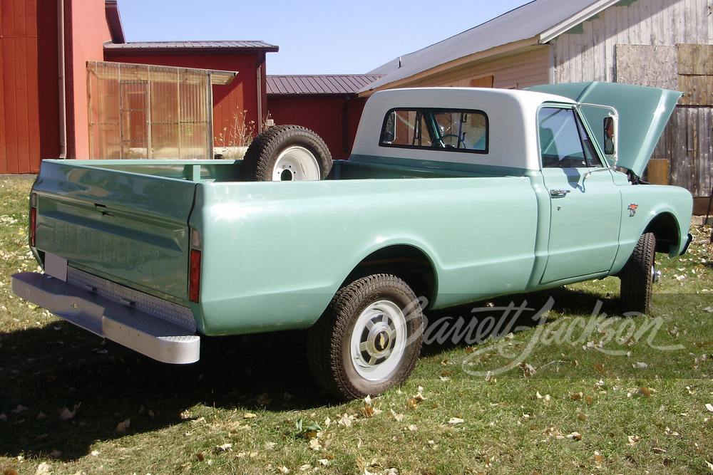 1967 CHEVROLET K20 PICKUP - Rear 3/4 - 260272