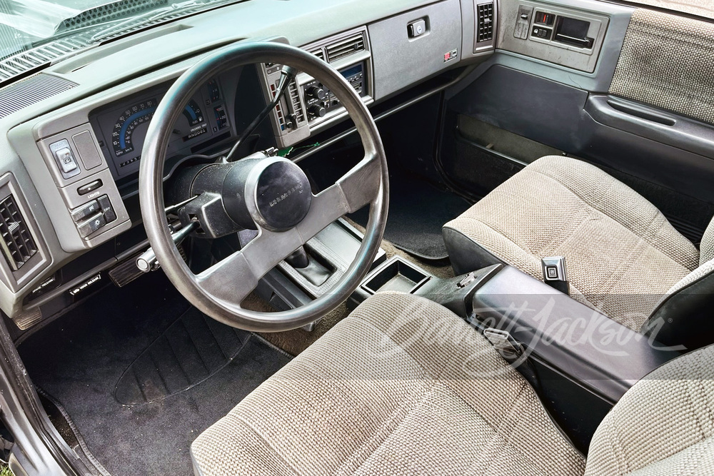 1990 CHEVROLET S-10 BLAZER CUSTOM SUV - Interior - 260293