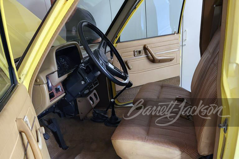 1979 TOYOTA PICKUP - Interior - 260308
