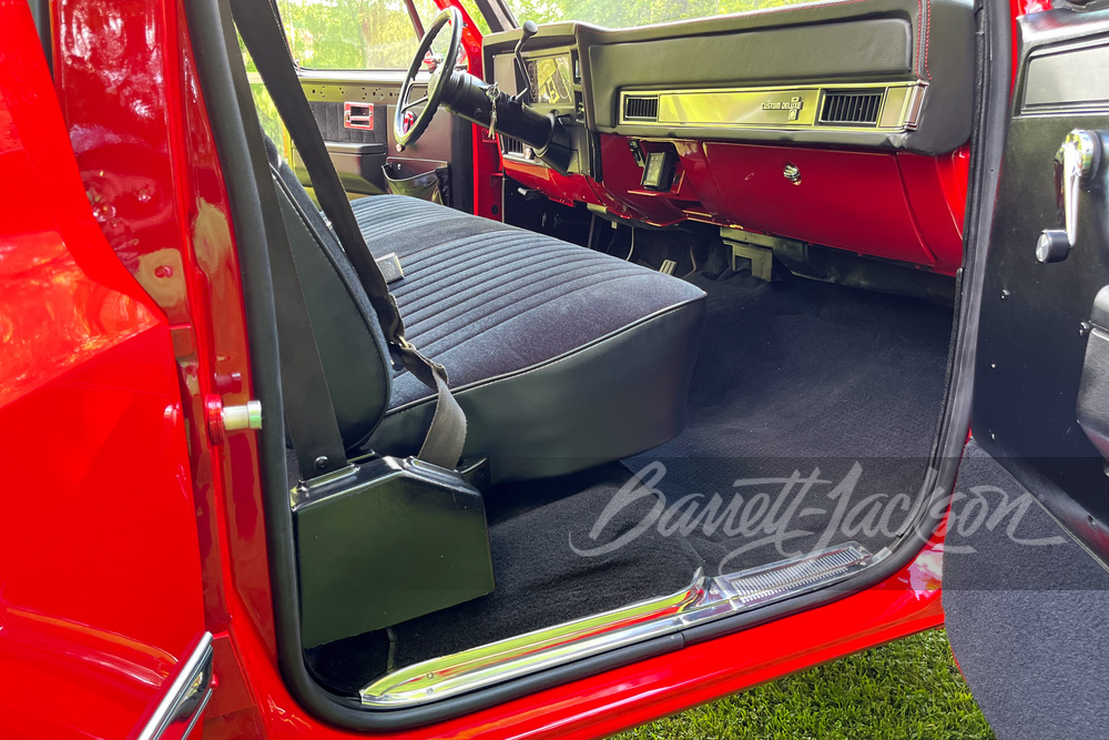 1990 CHEVROLET 3500 CUSTOM PICKUP - Misc 11 - 260335