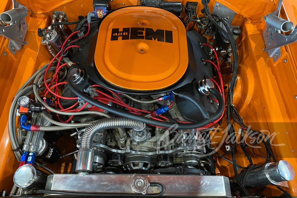1970 PLYMOUTH HEMI SUPERBIRD CUSTOM COUPE - Engine - 260376