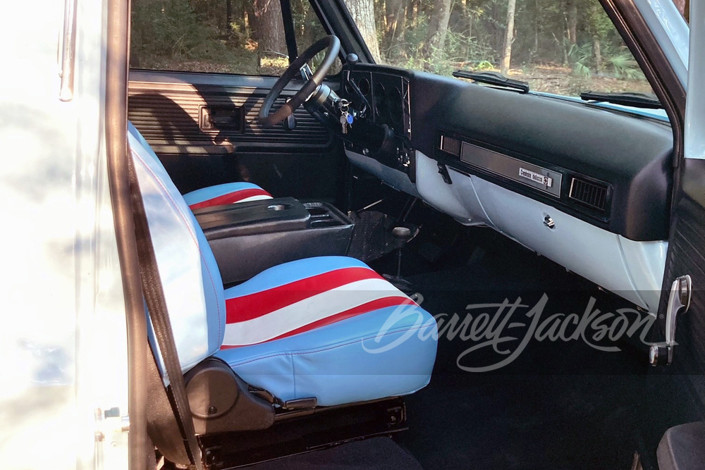 1980 CHEVROLET K10 HOUSTON OILERS TRIBUTE PICKUP - Misc 11 - 260382