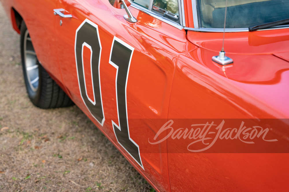 1969 DODGE CHARGER GENERAL LEE "DUKES OF HAZZARD" RE-CREATION - Misc 36 - 260389