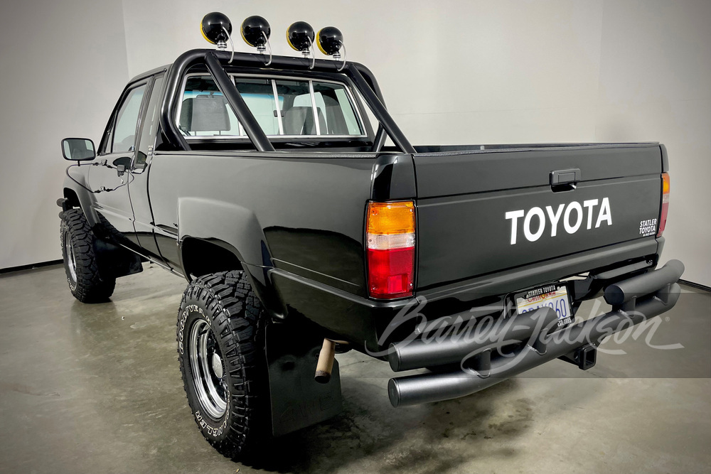 1986 TOYOTA PICKUP "BACK TO THE FUTURE" TRIBUTE - Misc 3 - 260434