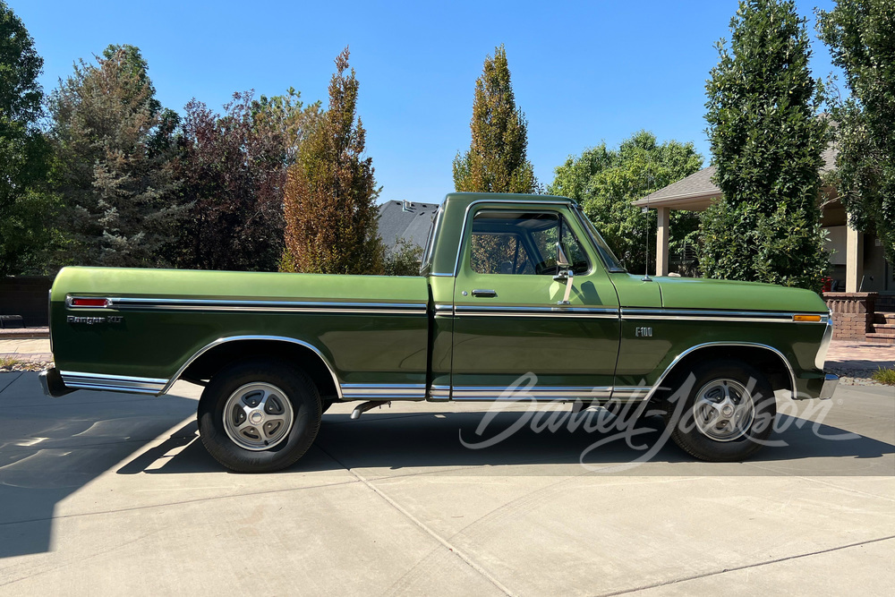 1976 FORD F-100 PICKUP - Side Profile - 260453