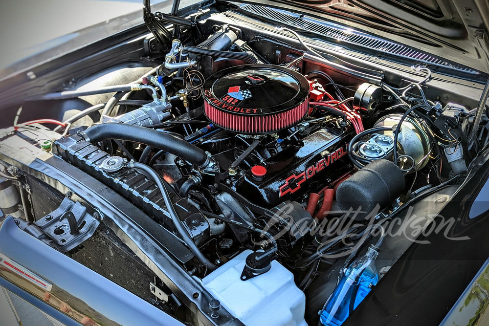 1965 CHEVROLET IMPALA SS CUSTOM HARDTOP - Engine - 260454