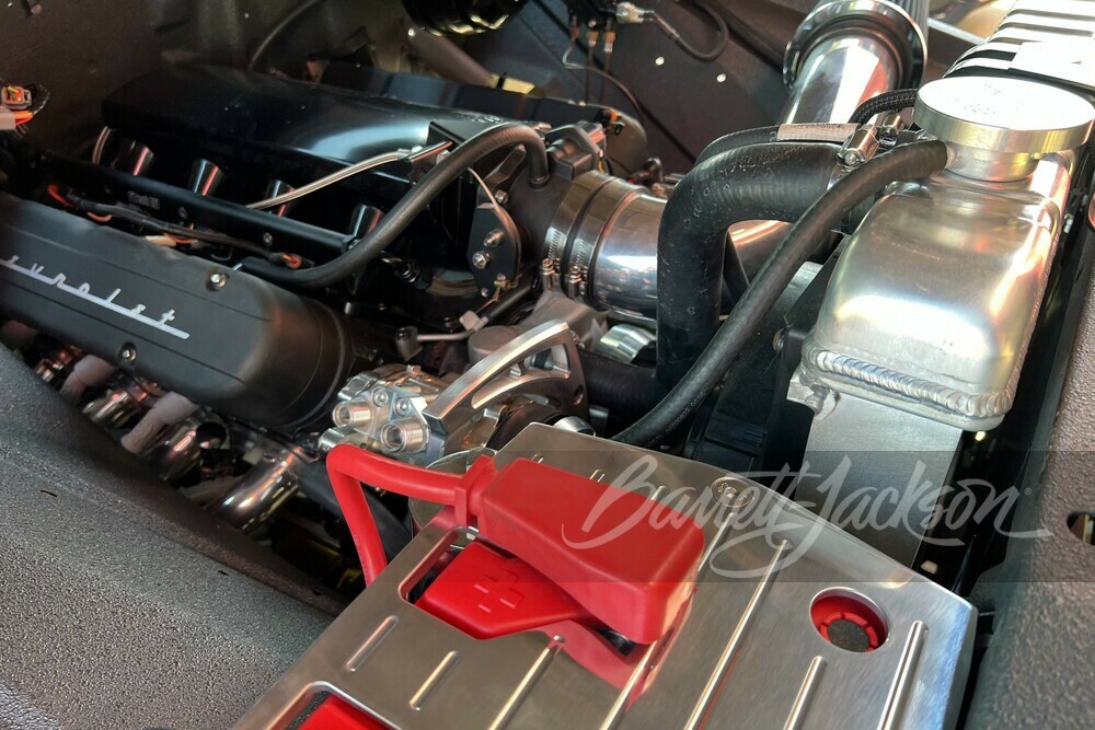 1965 CHEVROLET C10 CUSTOM PICKUP - Engine - 260497