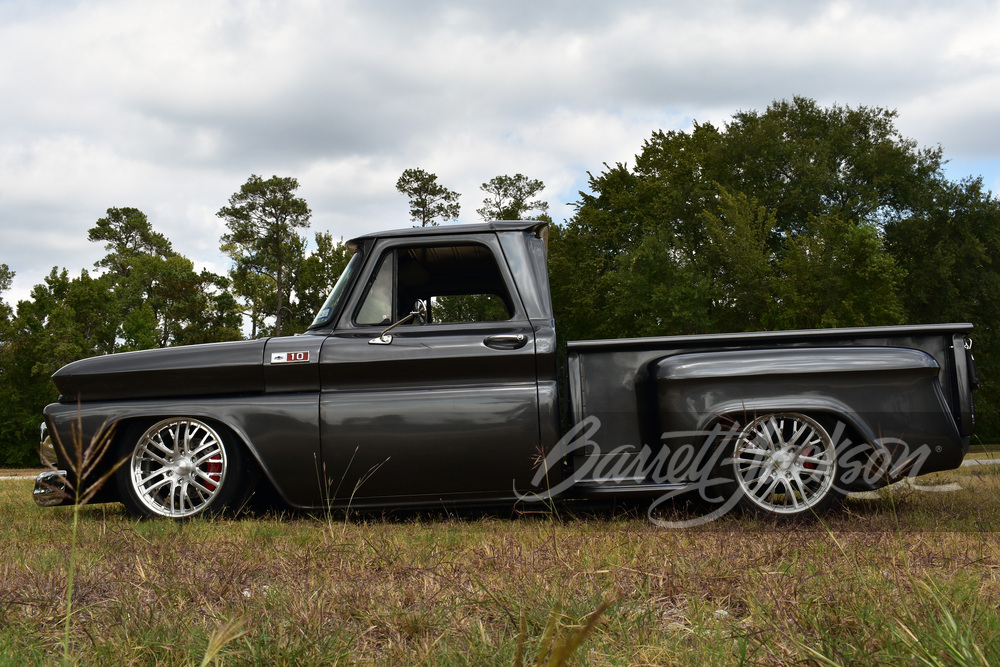 1965 CHEVROLET C10 CUSTOM PICKUP - Side Profile - 260497