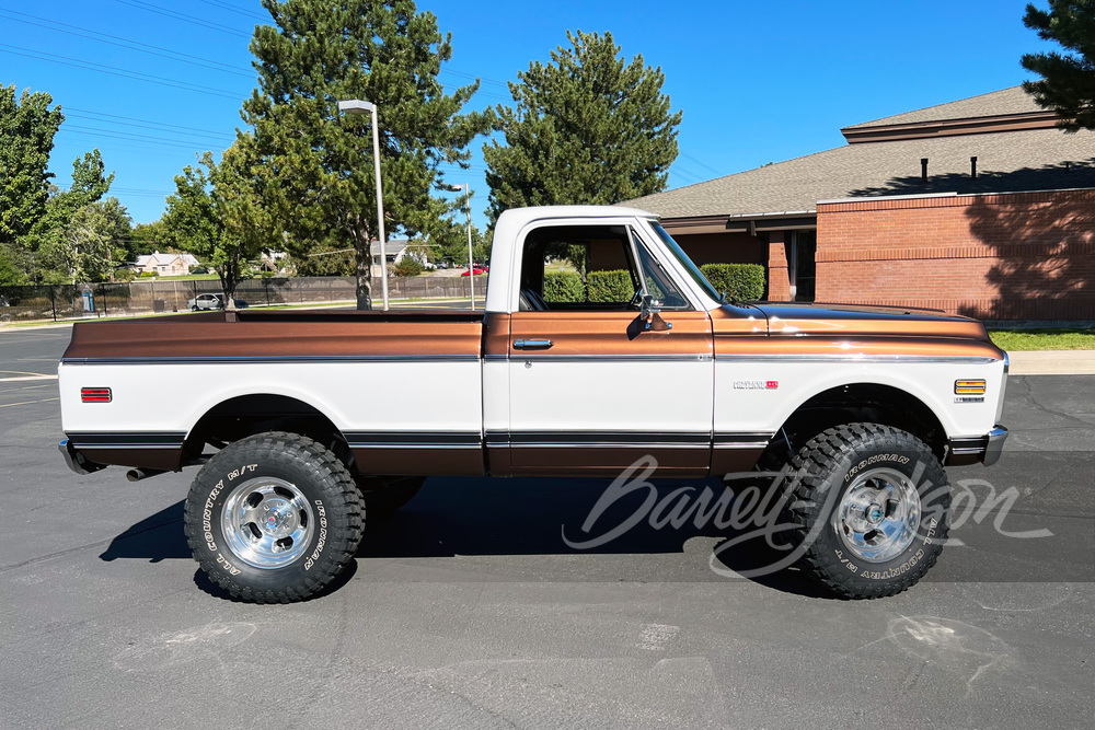 1972 CHEVROLET K10 CUSTOM PICKUP - Side Profile - 260543