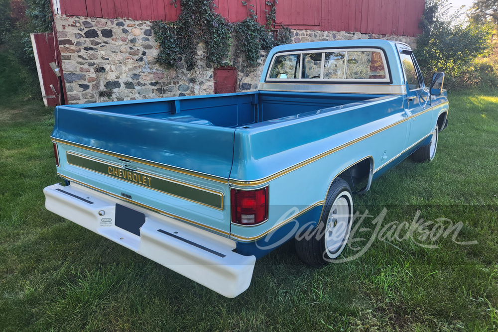 1977 CHEVROLET C10 PICKUP - Rear 3/4 - 260553
