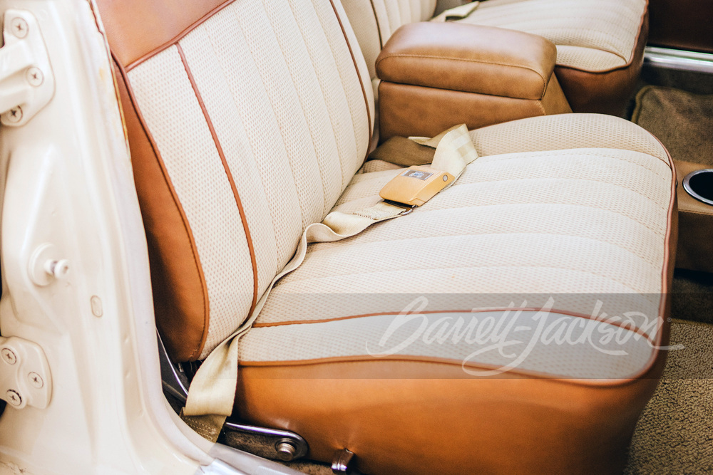 1965 CHEVROLET CORVAIR MONZA - Interior - 260627