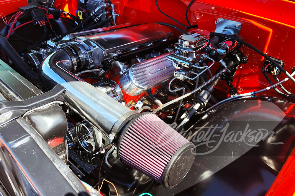 1970 CHEVROLET K5 BLAZER CUSTOM SUV - Engine - 260654