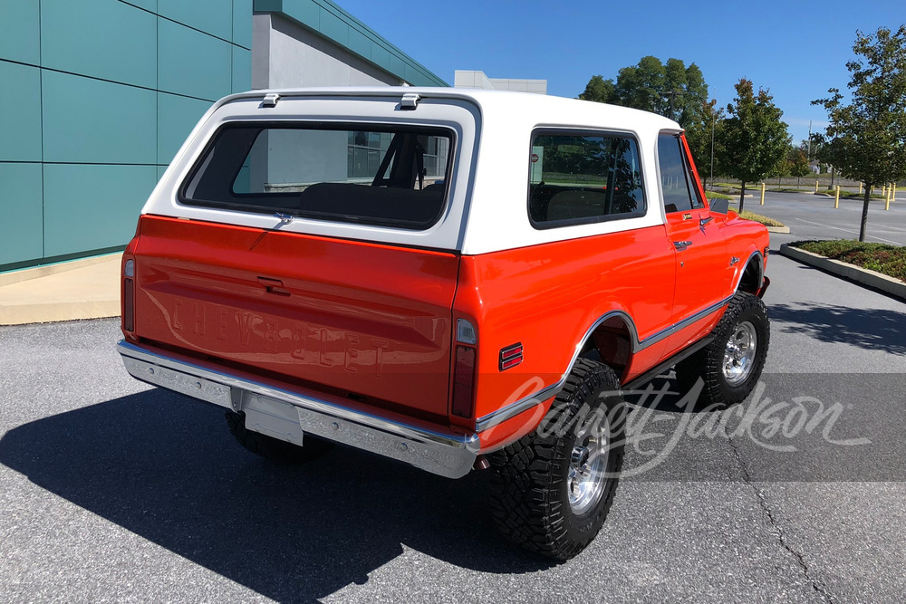 1970 CHEVROLET K5 BLAZER CUSTOM SUV - Rear 3/4 - 260654