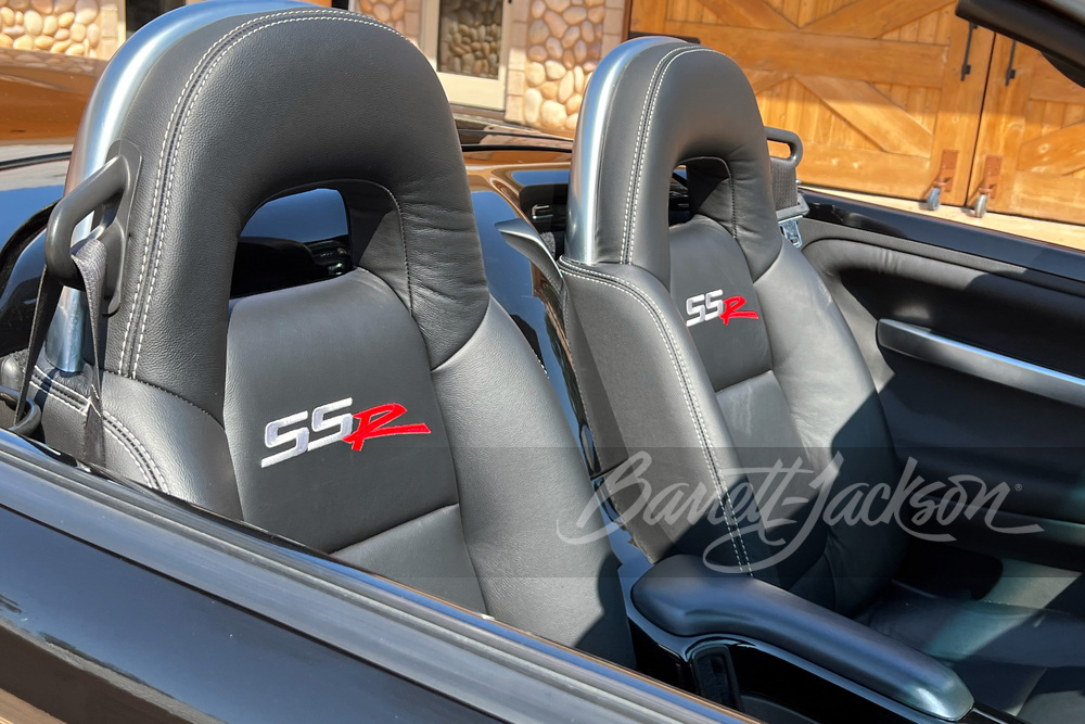 2005 CHEVROLET SSR CUSTOM PICKUP - Interior - 260982