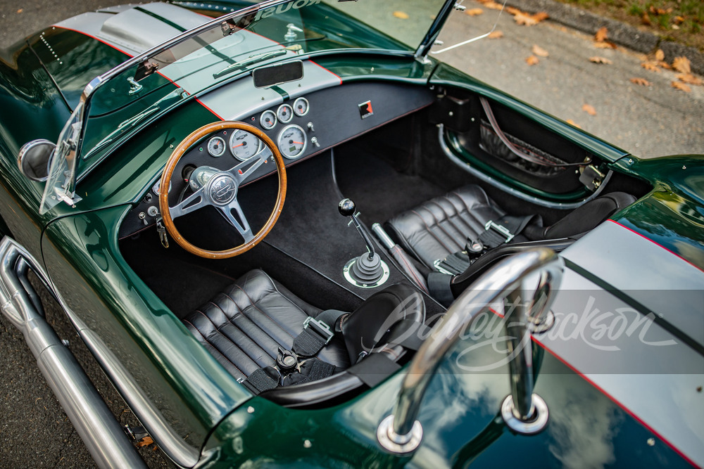 Creation Backdraft 1965 BACKDRAFT ROADSTER RE-CREATION - Interior - 260984