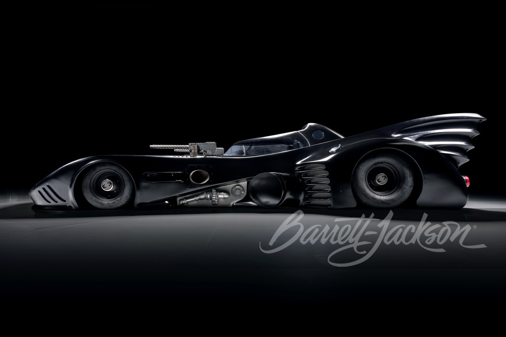 1989 BATMOBILE RE-CREATION - Side Profile - 261091