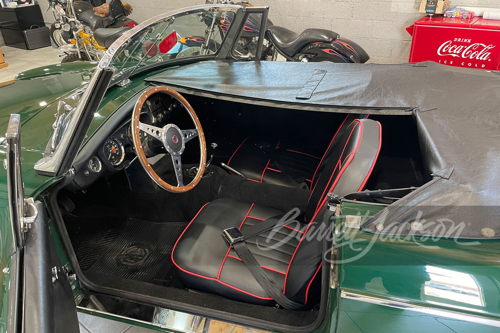 1967 MG MGB ROADSTER - Misc 2 - 261113