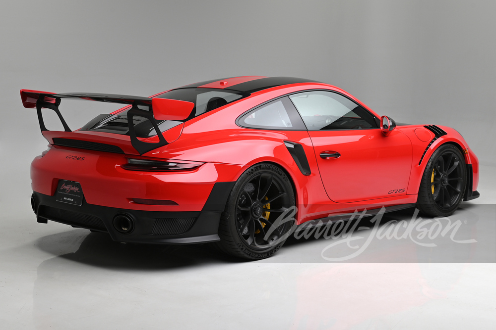 2018 PORSCHE 911 GT2 RS - Rear 3/4 - 261218