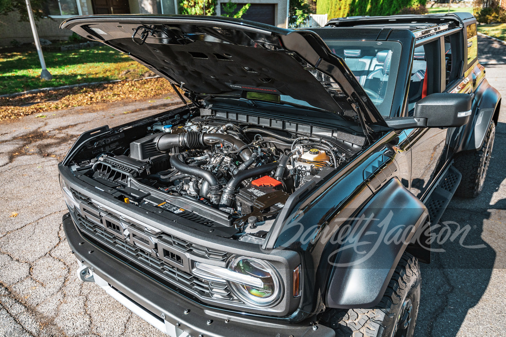 2022 FORD BRONCO RAPTOR - Engine - 261530