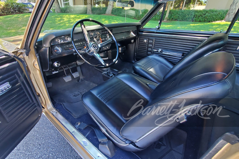 1967 CHEVROLET CHEVELLE SS 396 CUSTOM COUPE - Interior - 261602