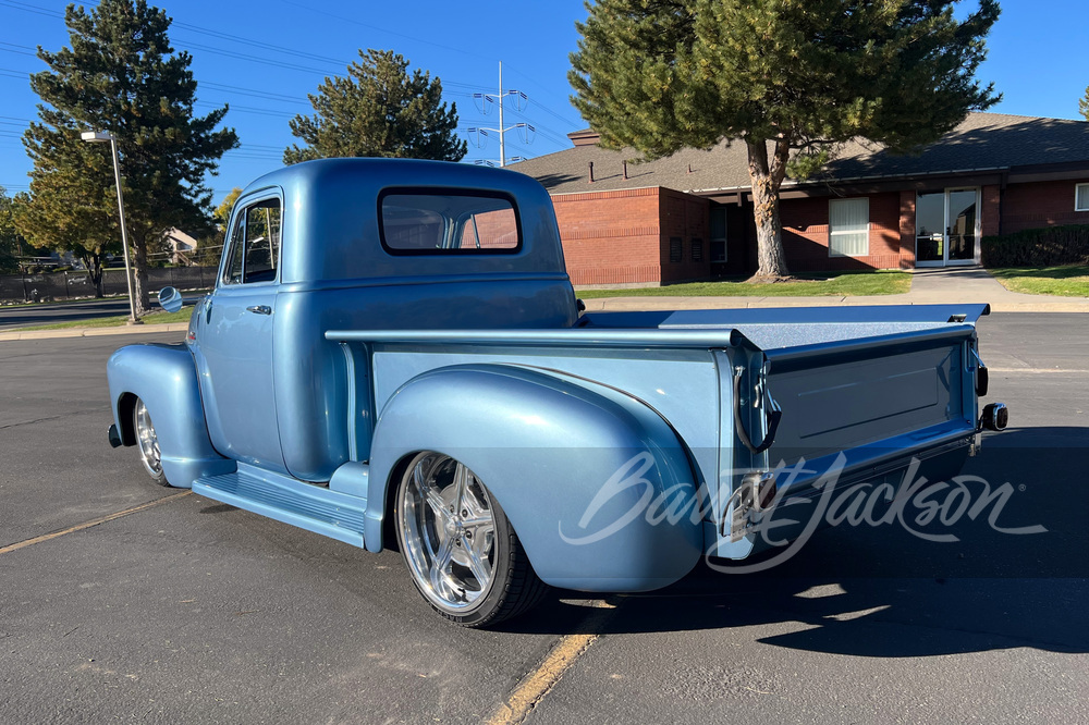 1953 CHEVROLET 3100 CUSTOM PICKUP - Rear 3/4 - 261642