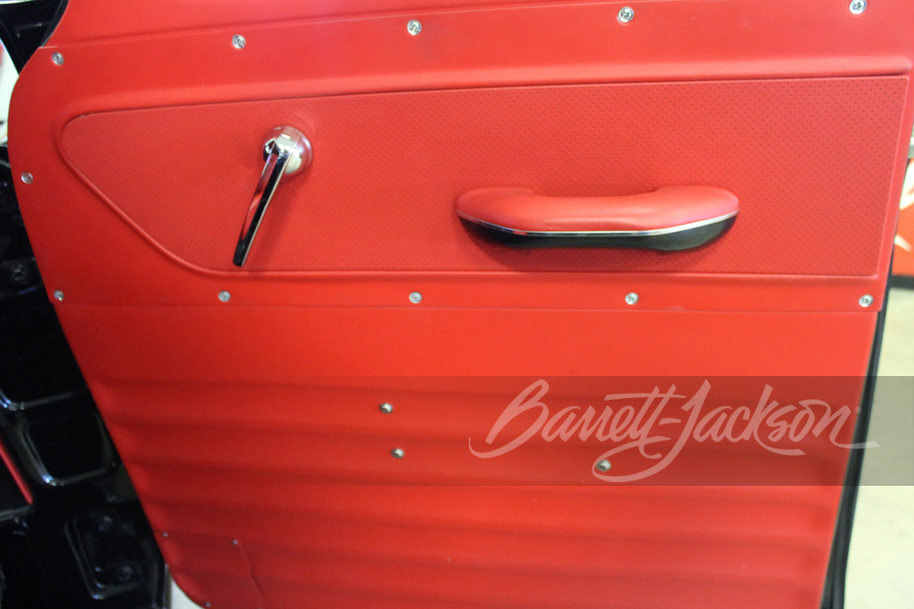 1959 CHEVROLET SUBURBAN CARRYALL CUSTOM WAGON - Misc 17 - 261677